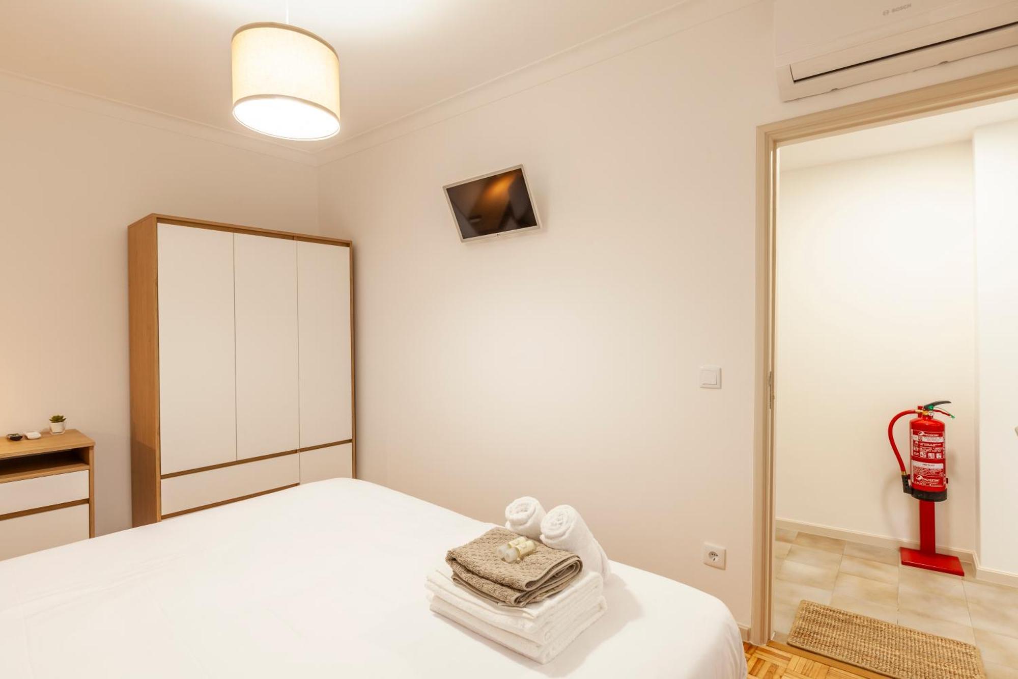 Rooms4You 2 In Historic Center Of Braga Ngoại thất bức ảnh