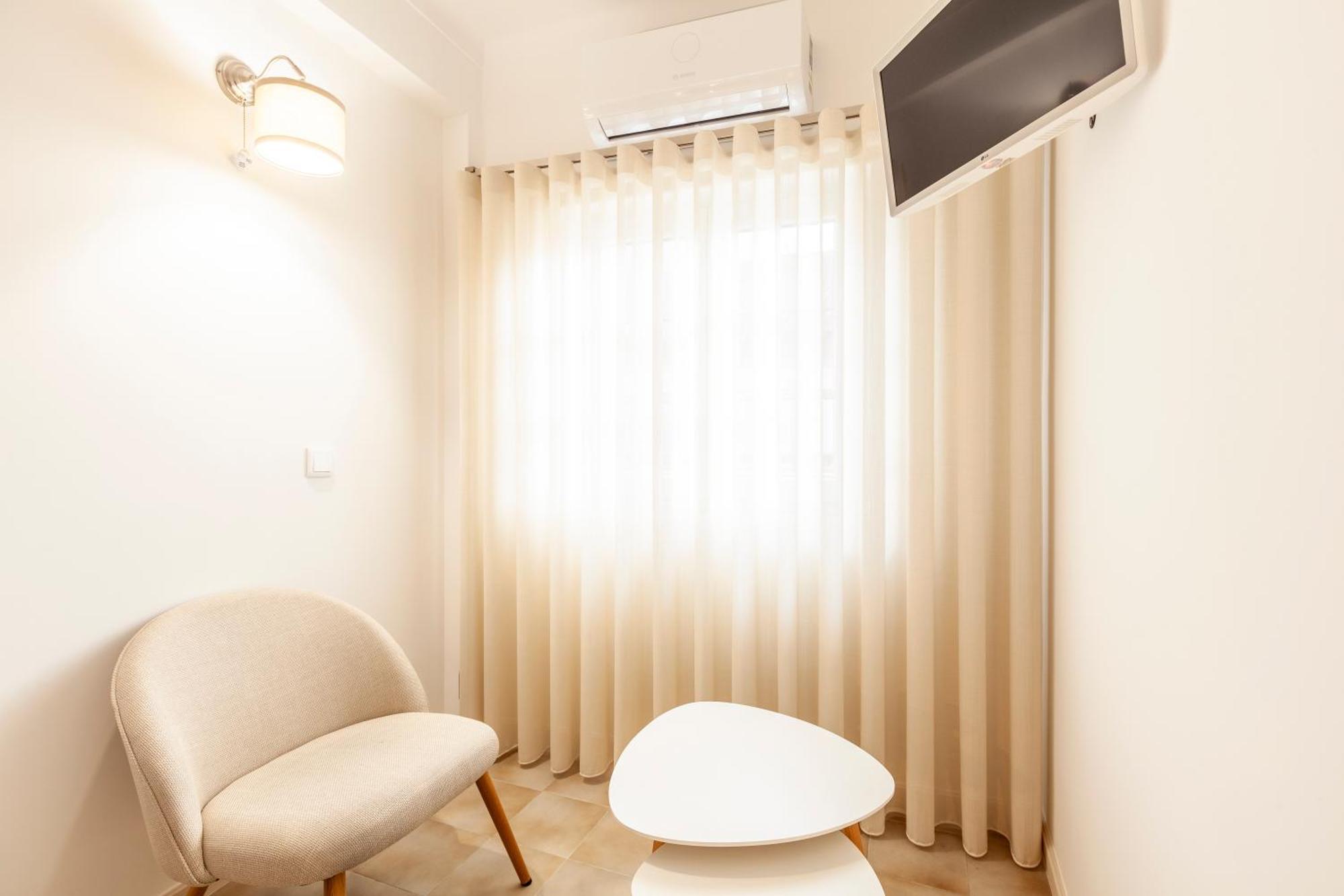 Rooms4You 2 In Historic Center Of Braga Ngoại thất bức ảnh