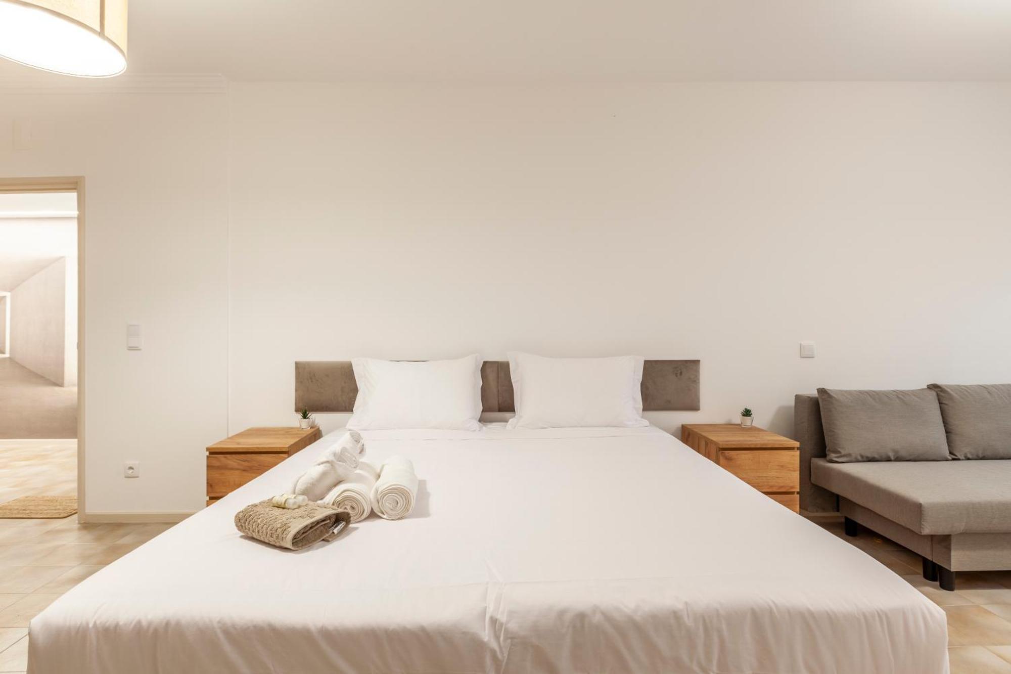 Rooms4You 2 In Historic Center Of Braga Ngoại thất bức ảnh